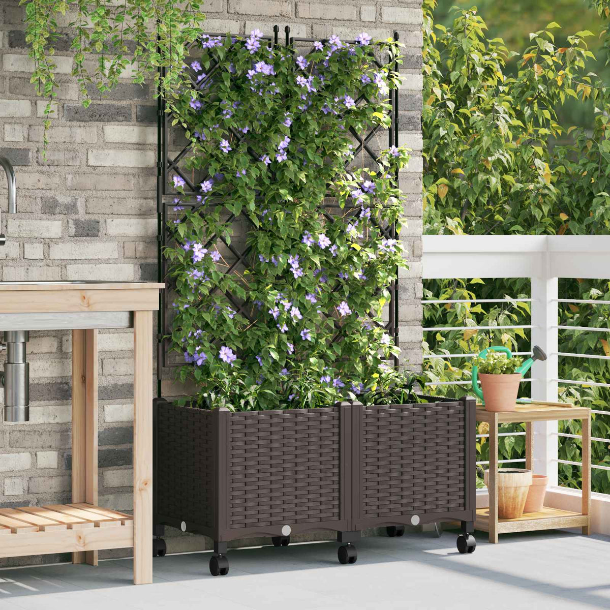 Haveplantekasse med espalier og hjul 2 stk. Brun PP