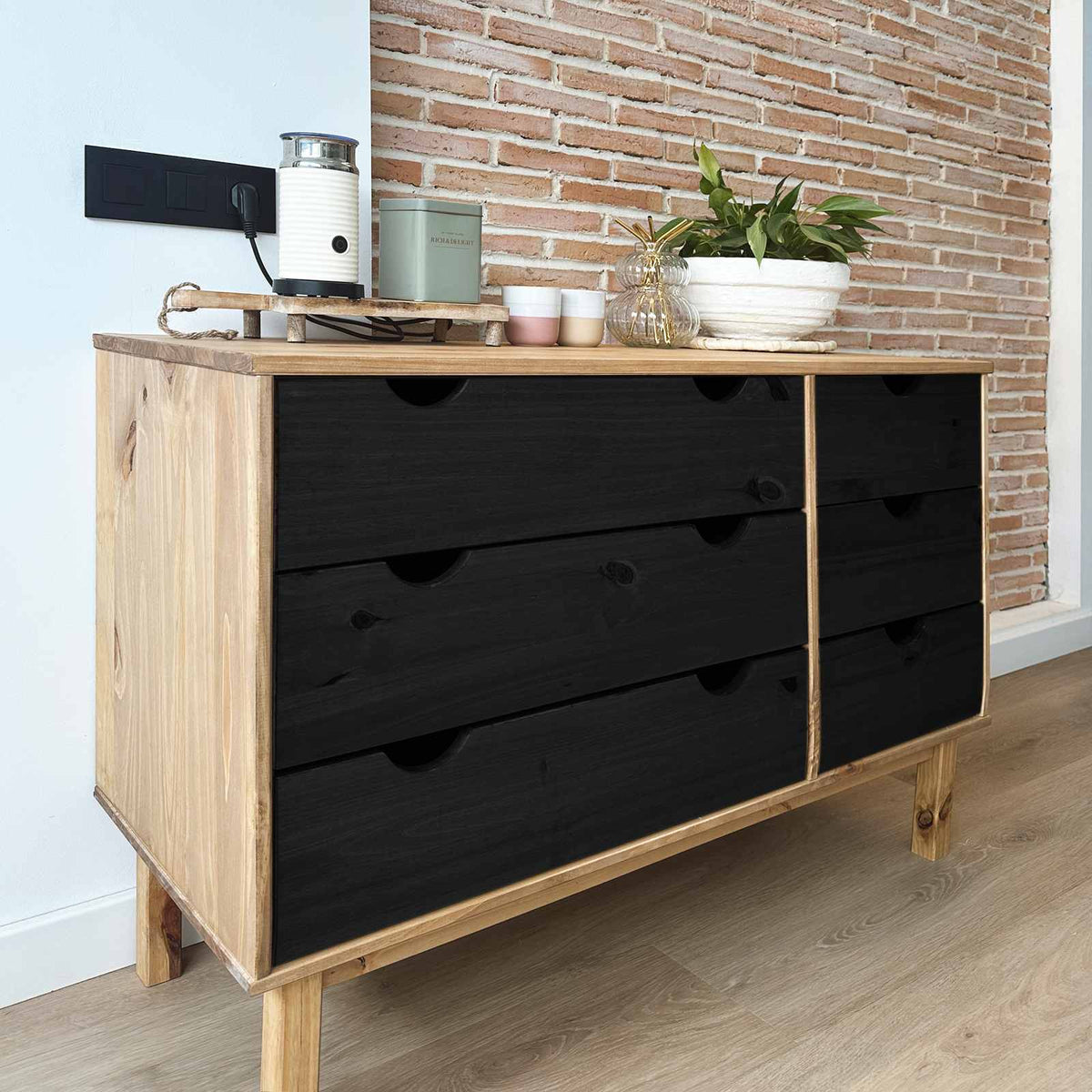 Skuffeskab OTTA Sort 111 x 43 x 73,5 cm Massivt fyrretræ